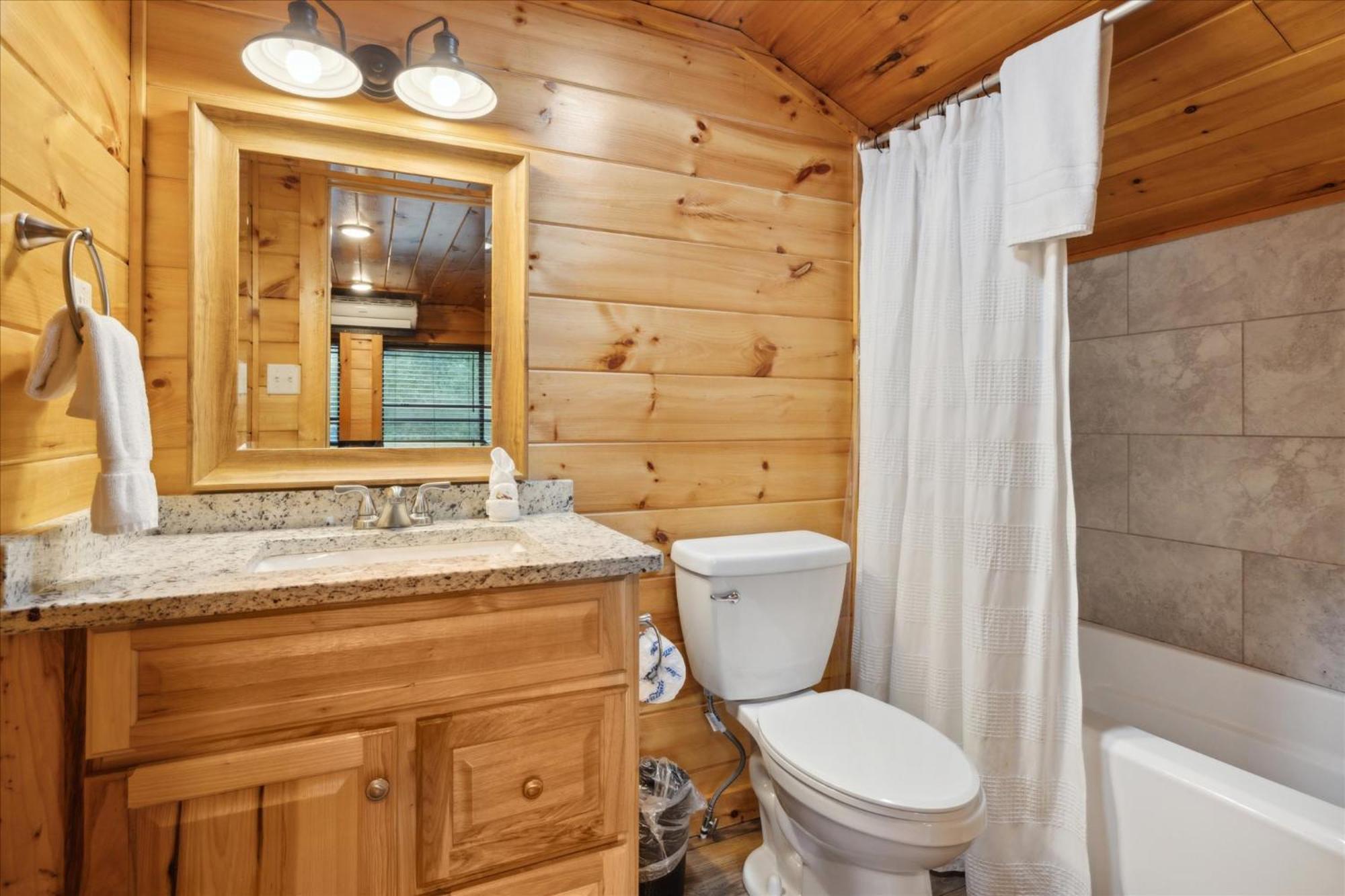 Hot Tub Fire Pit Game Room Theater Easy Access Sleeps 12 - Black Bear Lodge Pigeon Forge Esterno foto